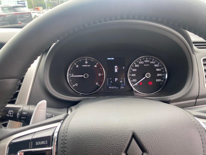 2017 Mitsubishi Pajero Sport GLS