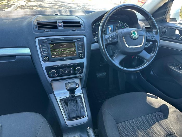 2010 SKODA Octavia