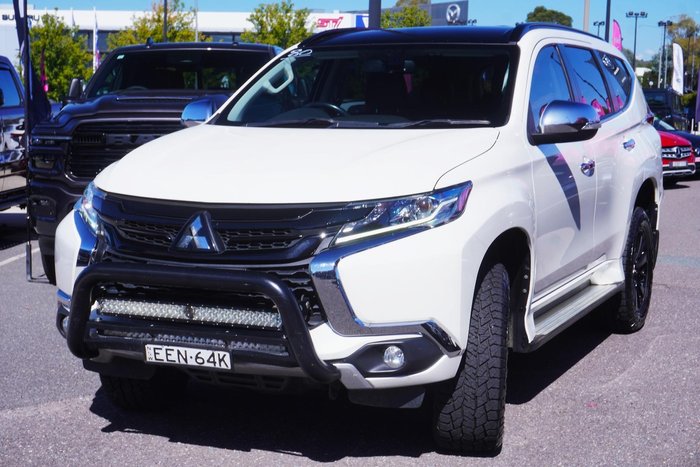 2019 Mitsubishi Pajero Sport Black Edition