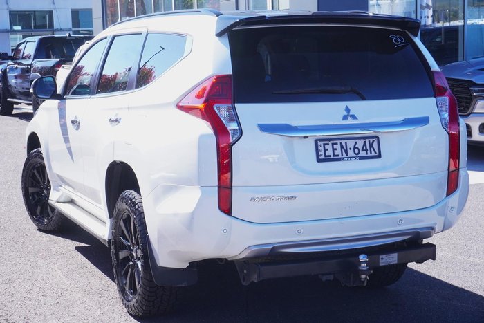 2019 Mitsubishi Pajero Sport Black Edition
