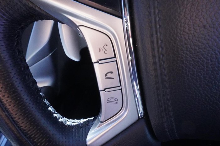 2019 Mitsubishi Pajero Sport Black Edition