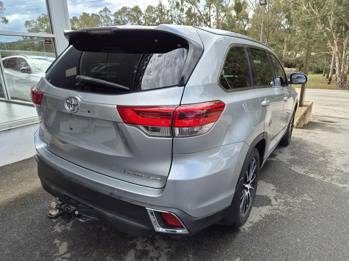 2017 Toyota Kluger Grande
