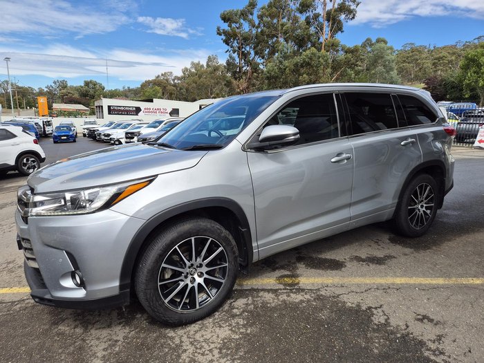 2017 Toyota Kluger Grande