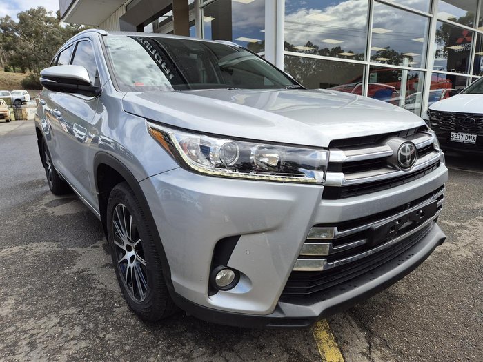 2017 Toyota Kluger Grande