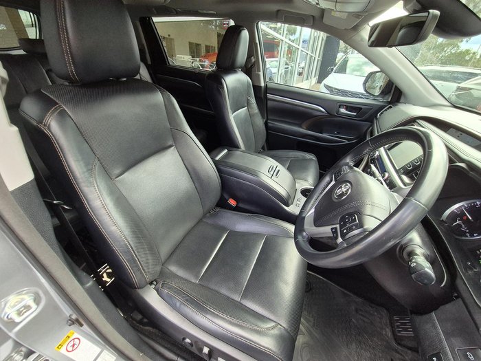 2017 Toyota Kluger Grande