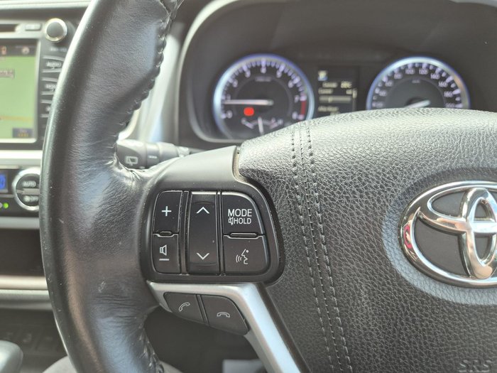 2017 Toyota Kluger Grande