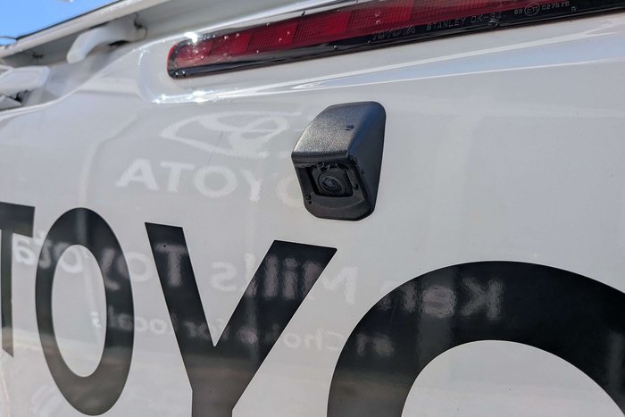 2023 Toyota Hilux SR