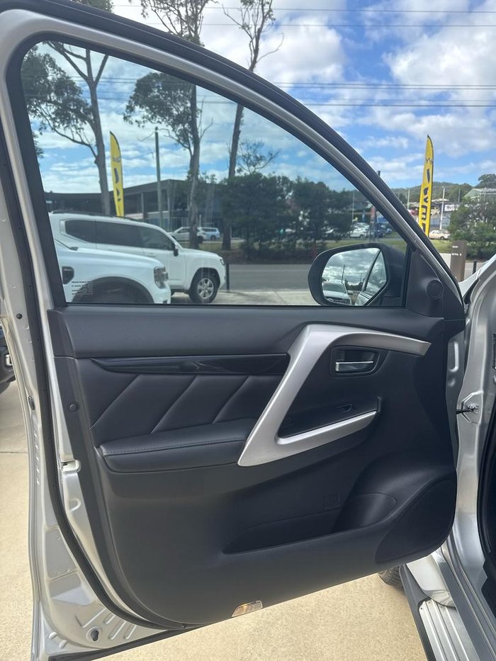 2017 Mitsubishi Pajero Sport GLS