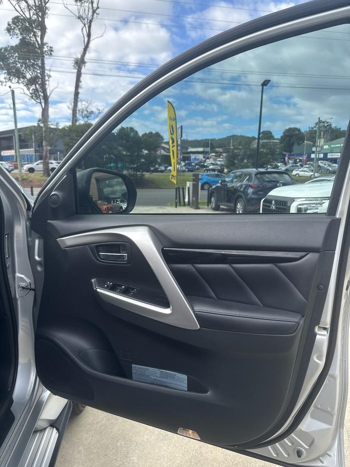 2017 Mitsubishi Pajero Sport GLS