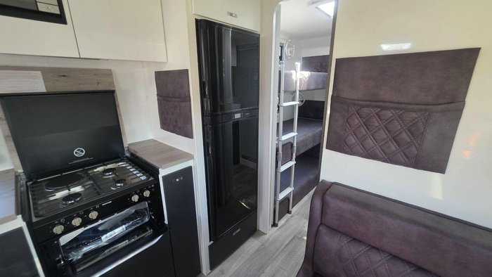 2026 Essential Caravans Ranger F2110md 21'10