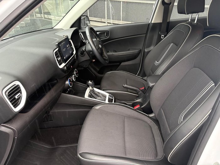 2022 Hyundai Venue Active