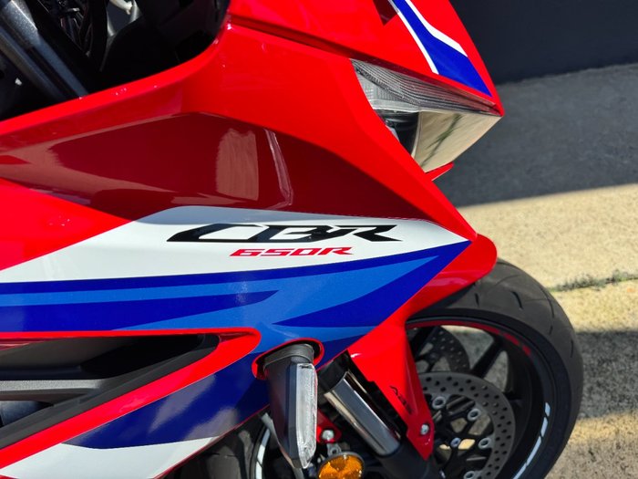 2026 Honda CBR650RAC R