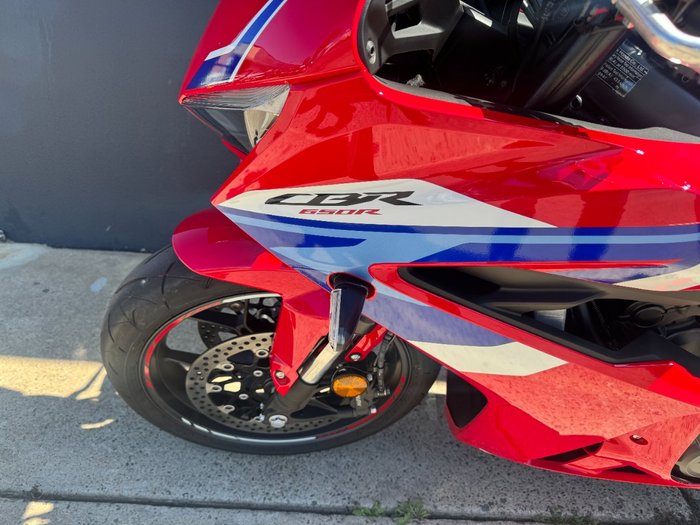 2026 Honda CBR650RAC R