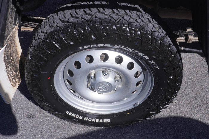 2014 Toyota Hilux SR