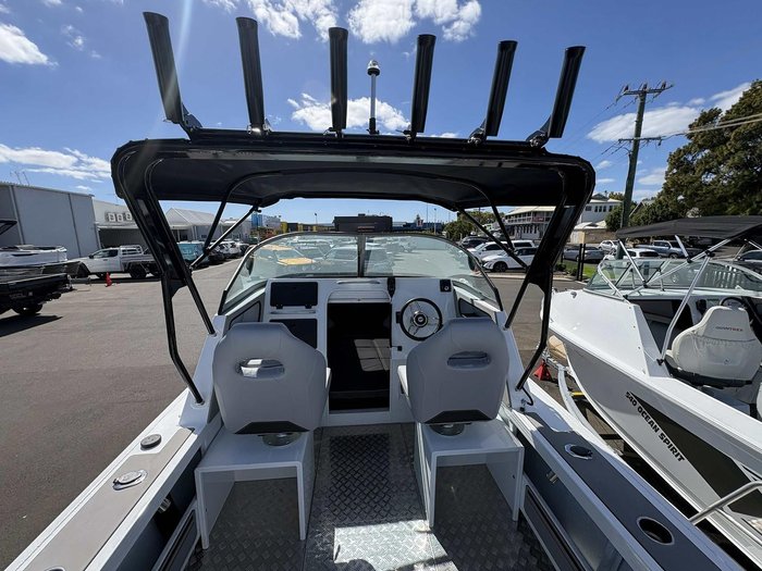 2026 QUINTREX 660 Trident