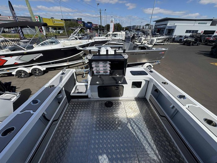 2026 QUINTREX 660 Trident