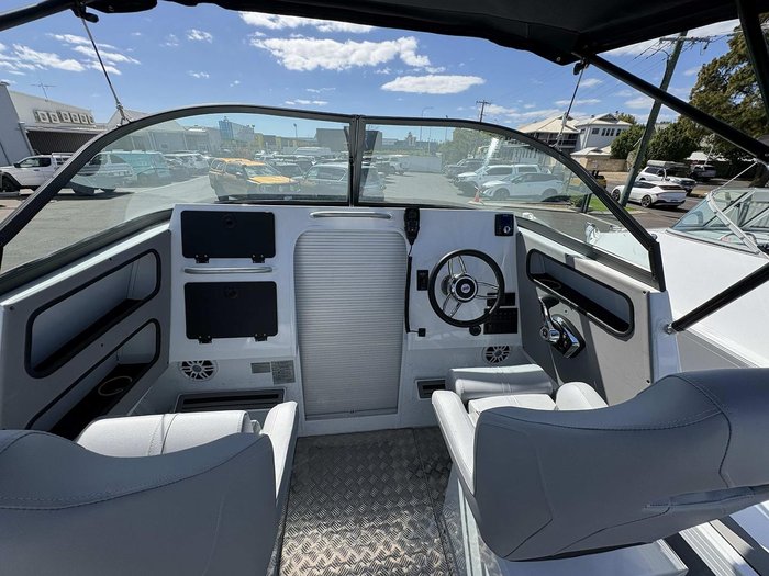 2026 QUINTREX 660 Trident