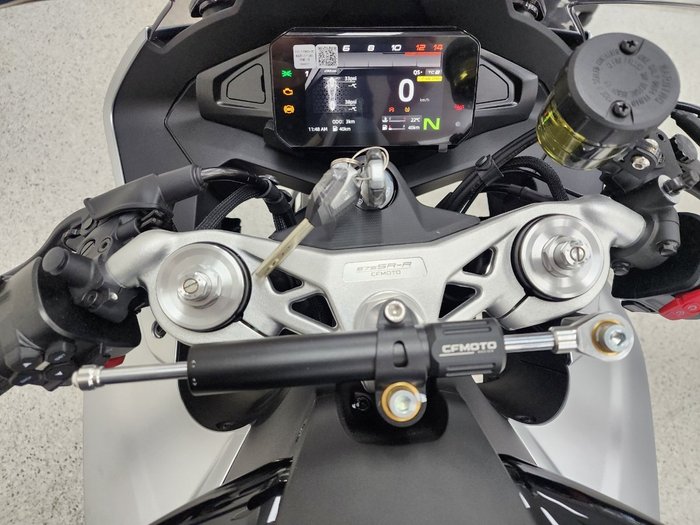 2025 CFMOTO 2025 CF Moto 675CC 675SR-R ABS Road NEBULA BLACK