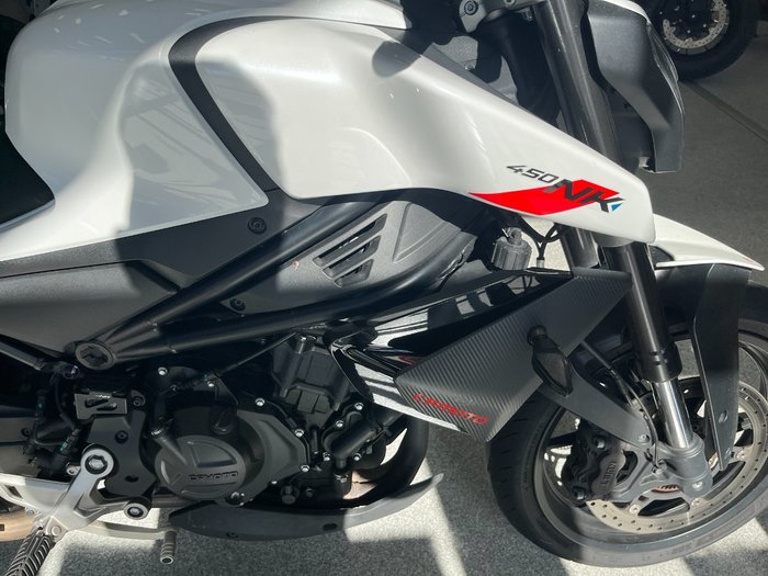 2023 CFMOTO 2023 CFMOTO 450NK NEBULA WHITE