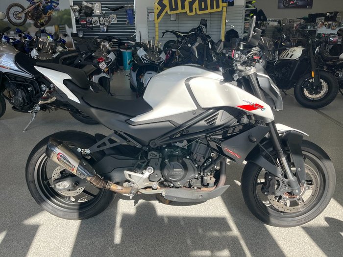 2023 CFMOTO 2023 CFMOTO 450NK NEBULA WHITE