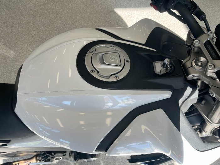 2023 CFMOTO 2023 CFMOTO 450NK NEBULA WHITE