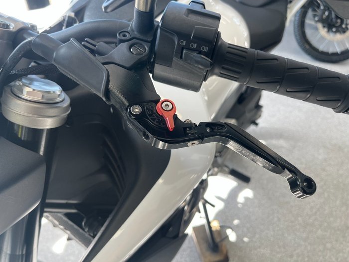 2023 CFMOTO 2023 CFMOTO 450NK NEBULA WHITE