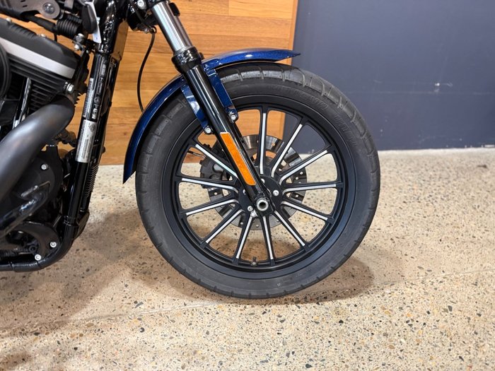 2013 HARLEY-DAVIDSON XL883 IRON 883