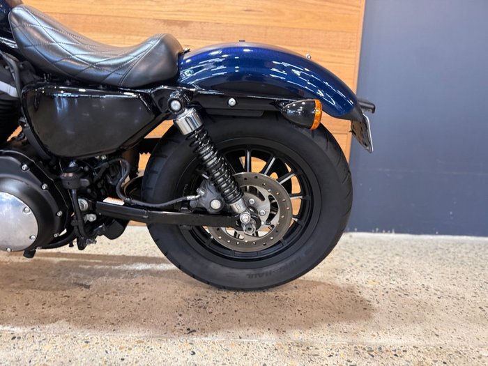 2013 HARLEY-DAVIDSON XL883 IRON 883