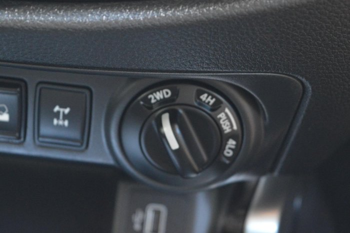 2021 Nissan Navara ST-X D23 MY21.5 4X4 Dual Range Solid White