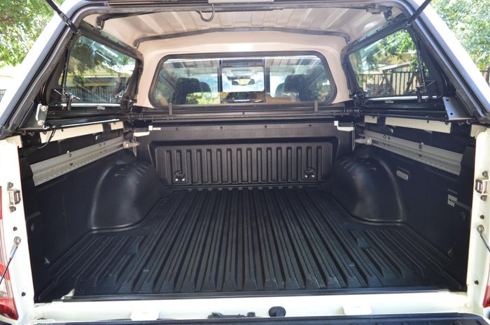 2021 Nissan Navara ST-X D23 MY21.5 4X4 Dual Range Solid White