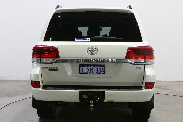 2020 Toyota Landcruiser