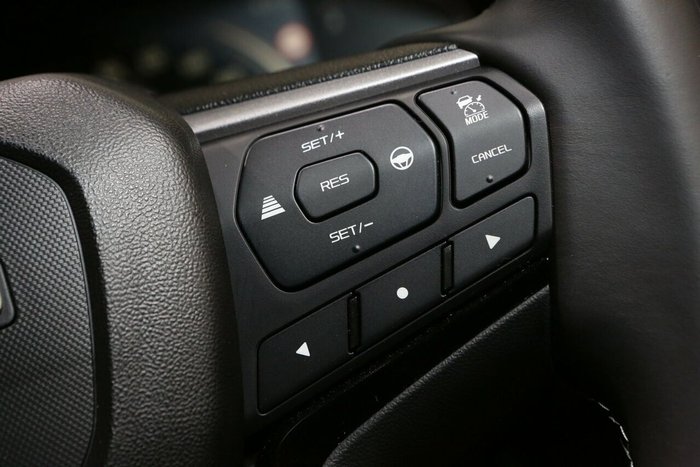 2025 Isuzu MU-X LS-T