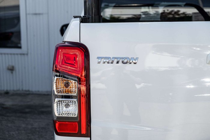 2021 Mitsubishi Triton GLX+