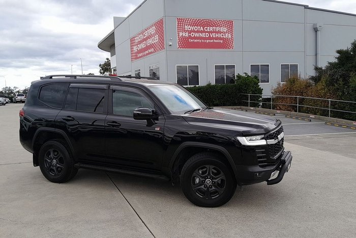 2025 Toyota Landcruiser GR Sport