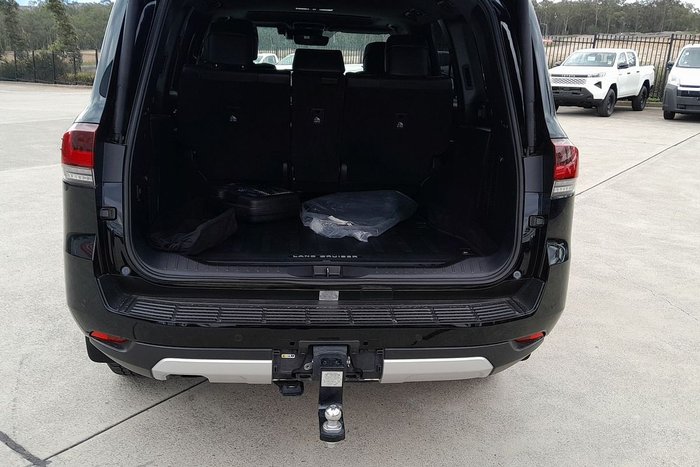 2025 Toyota Landcruiser GR Sport