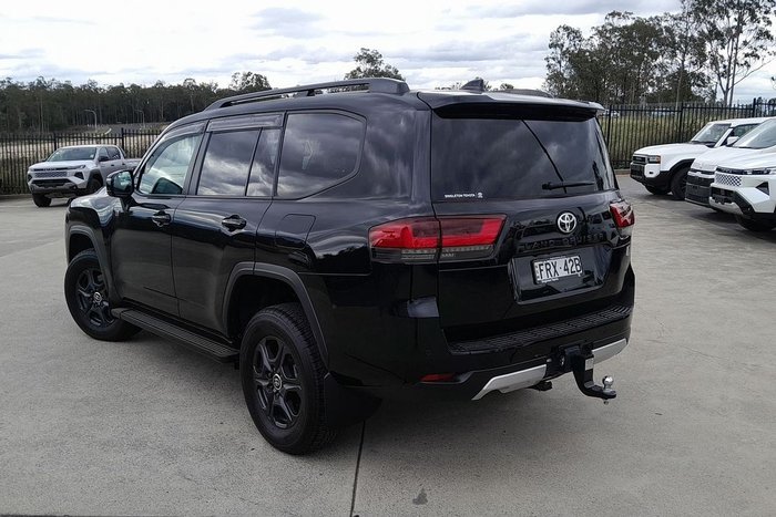 2025 Toyota Landcruiser GR Sport