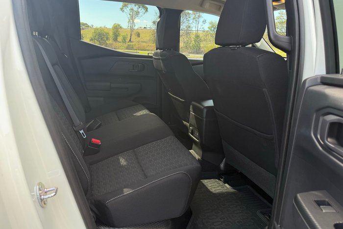 2025 Mitsubishi Triton GLX+