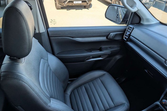 2025 Ford Everest Sport