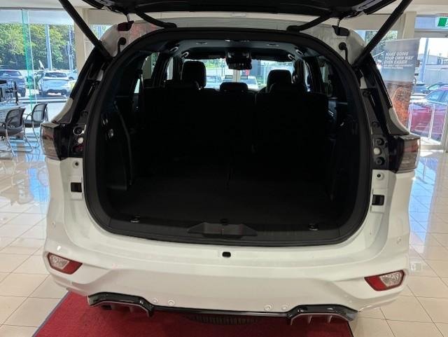 2025 Isuzu MU-X LS-T