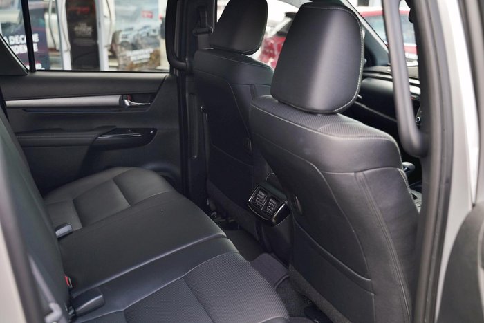 2023 Toyota Hilux Rogue