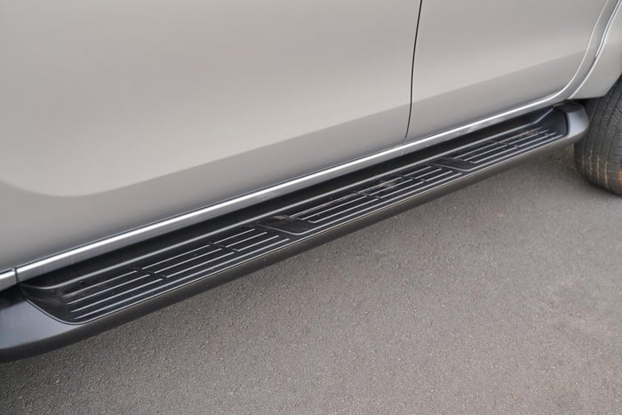 2023 Toyota Hilux Rogue