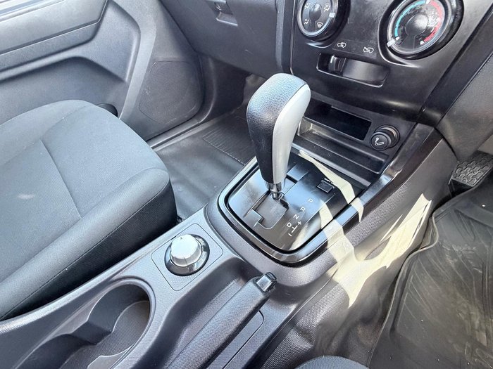 2017 Isuzu D-MAX SX MY17 4X4 Dual Range Splash White