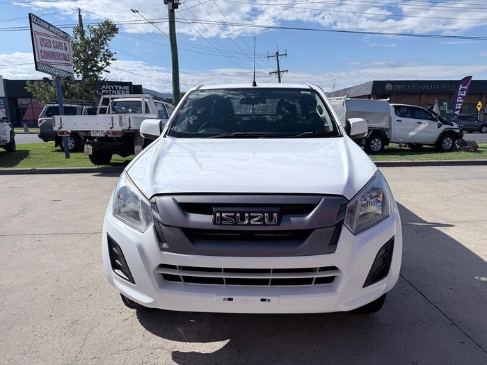 2017 Isuzu D-MAX SX MY17 4X4 Dual Range Splash White