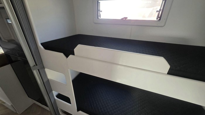 2026 Leader Caravans 2110 C K1e5b T Gold Le King Bed 2110