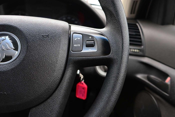 2010 Holden Commodore Omega