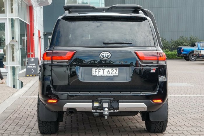 2023 Toyota Landcruiser GR Sport