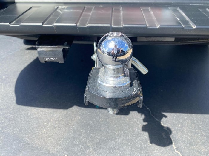 2025 Isuzu D-MAX X-TERRAIN