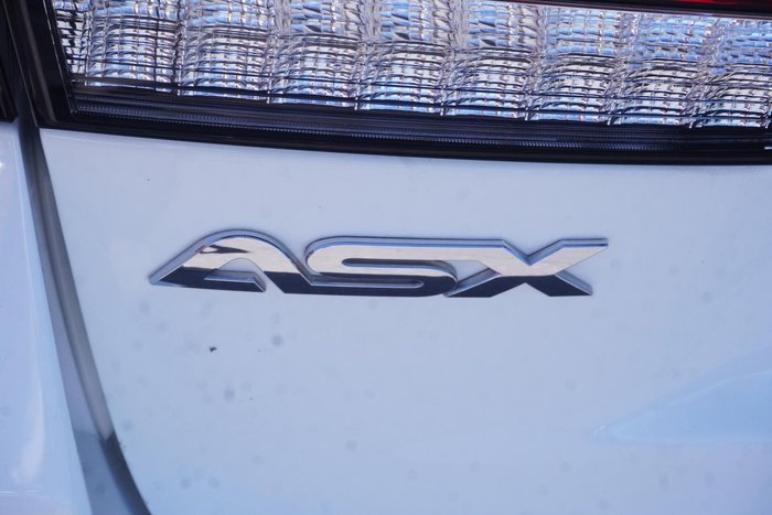 2021 Mitsubishi ASX ES