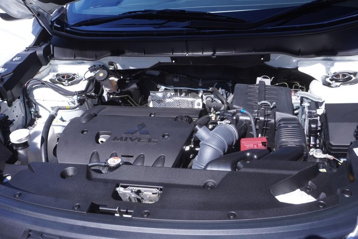 2021 Mitsubishi ASX ES