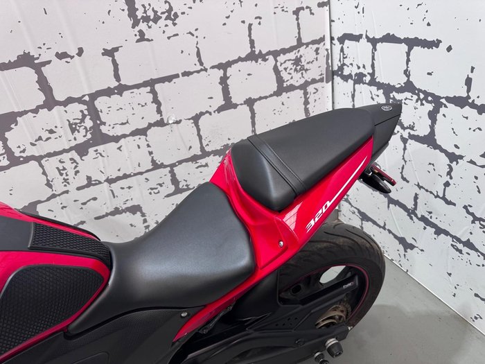 2015 Yamaha YZF-R3 R3 Red